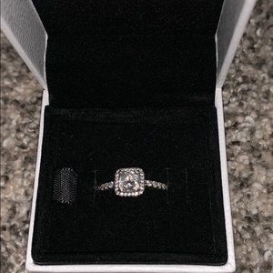 Pandora diamond ring